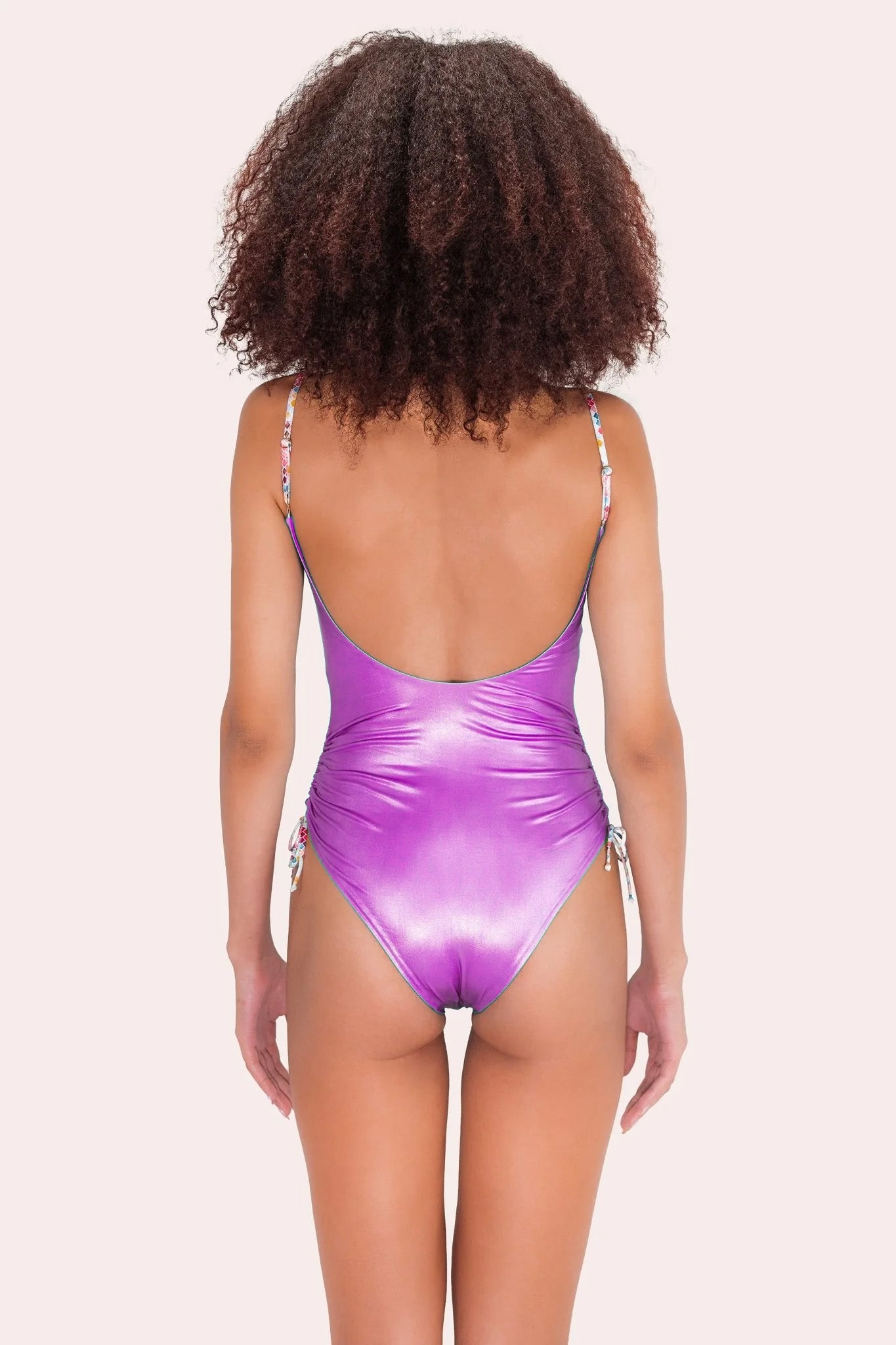 Mahe' Morado - Traje de baño de una pieza