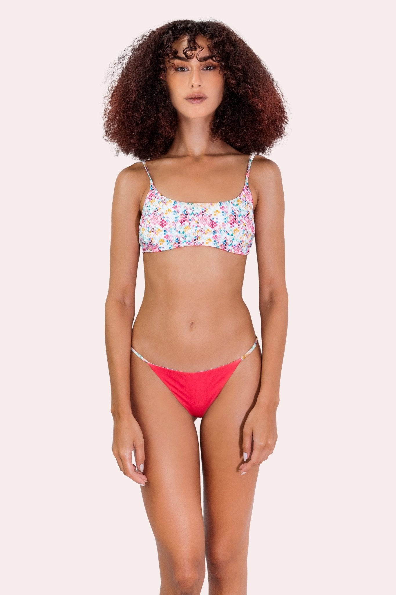 Maui Fragola - Bikini - Sinuose